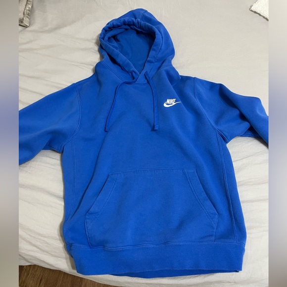 blue nike hoodie - Picture 2 of 4